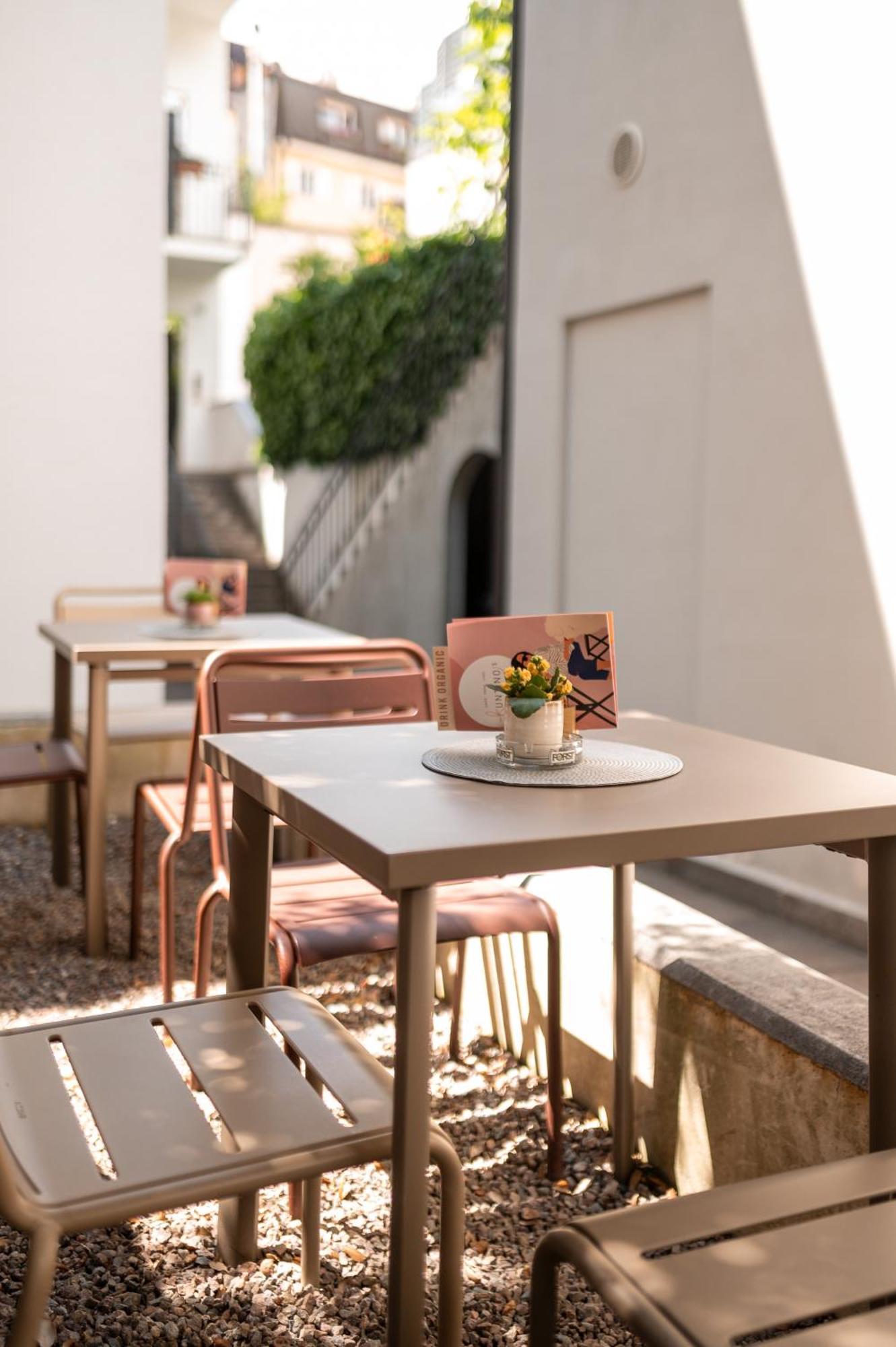 Kuntino Aparthotel